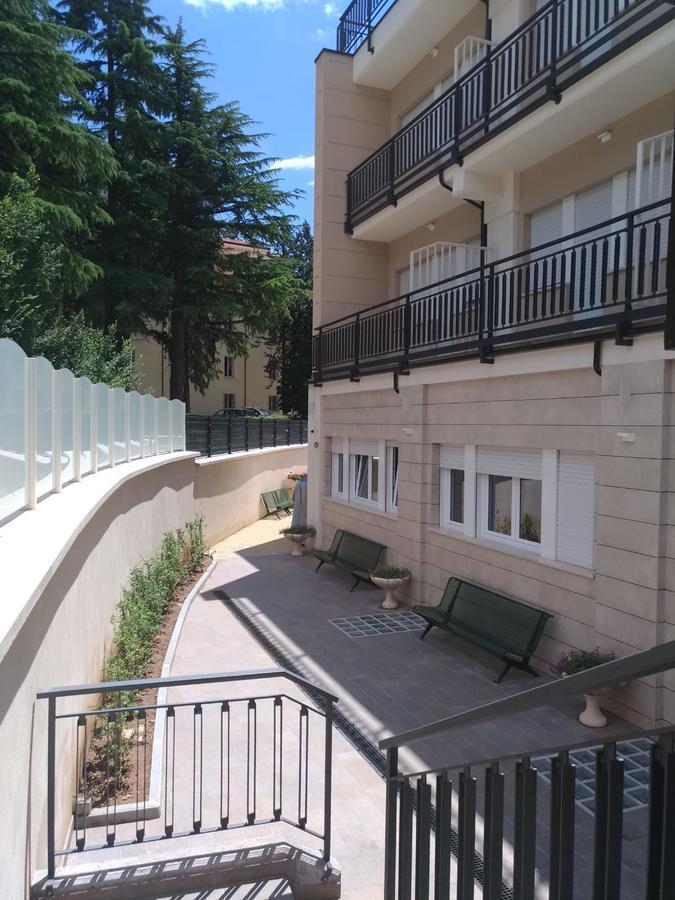 Casa Ospitalita San Giuseppe Bed & Breakfast L'Aquila Bagian luar foto