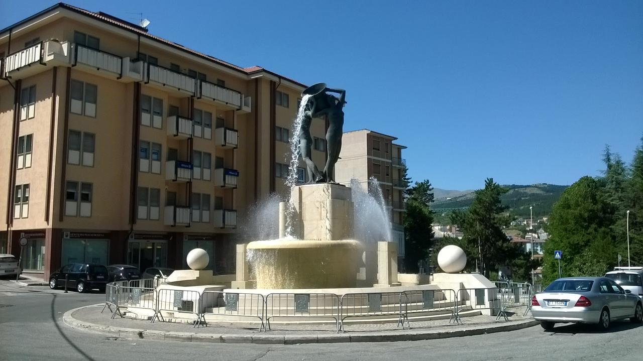 Casa Ospitalita San Giuseppe Bed & Breakfast L'Aquila Bagian luar foto
